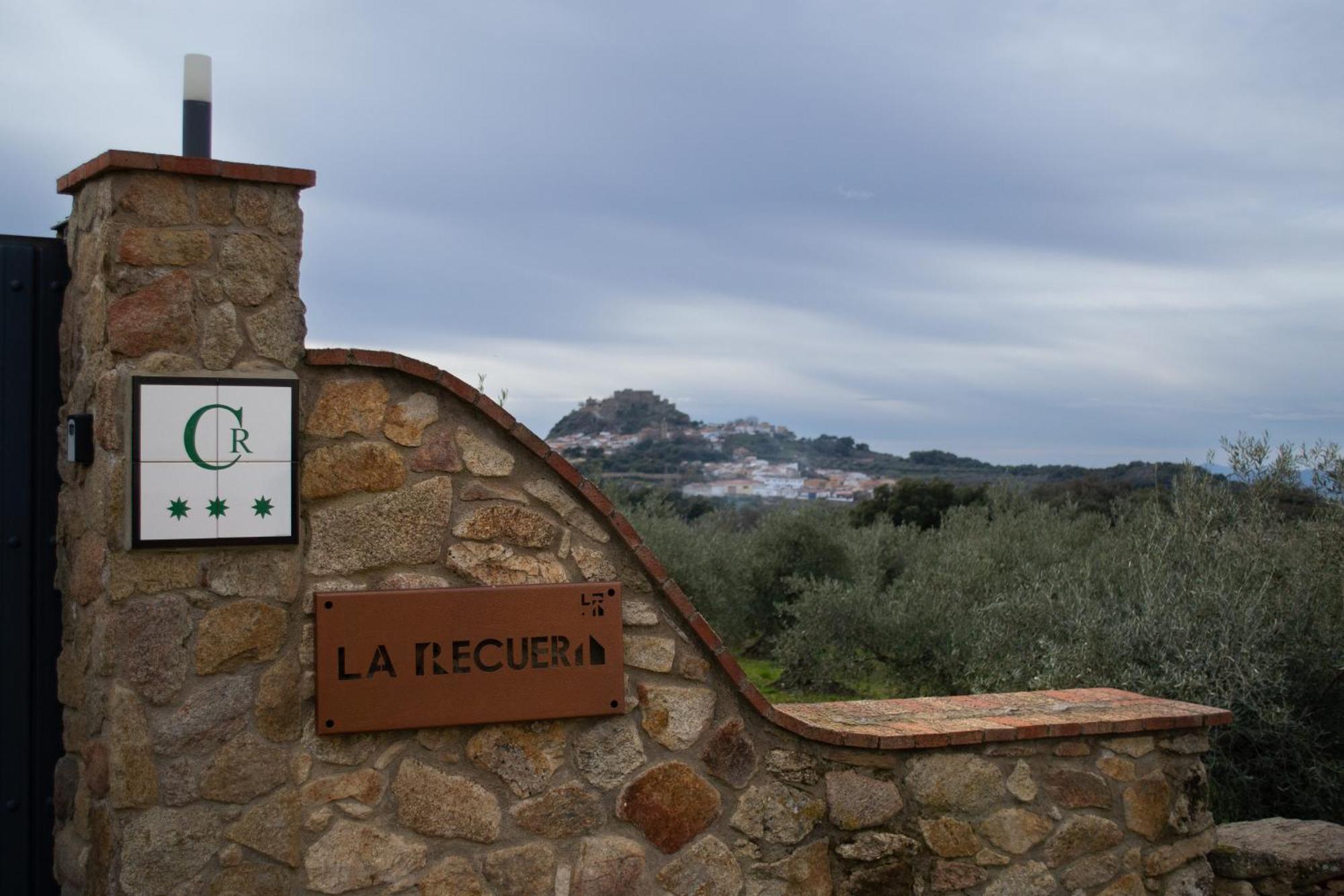 Casa Rural La Recuera Montánchez Exteriér fotografie